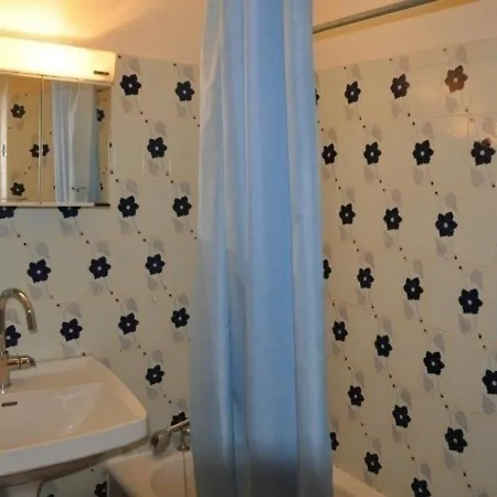 Apartman - 6 Pers, 52 M2, 3/2 *